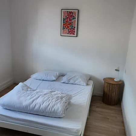 8 People 24h * Le Mans