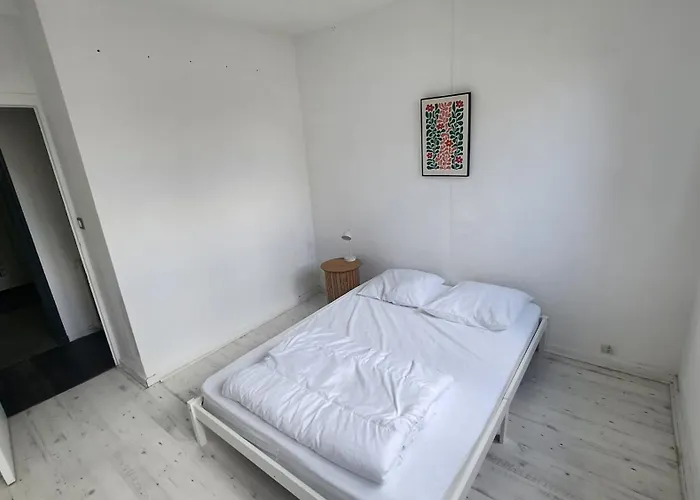 8 People 24h Le Mans